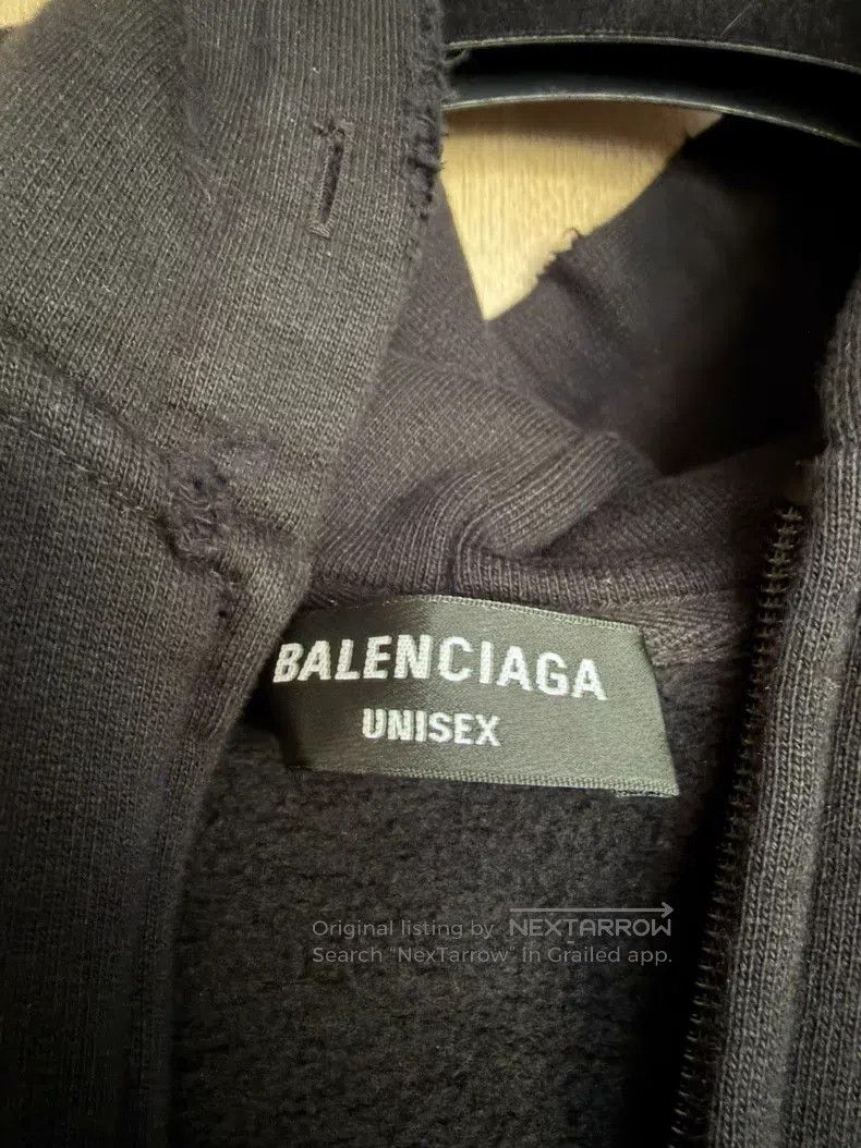 Balenciaga Balenciaga 3b embroidered hooded sweatshirt Size US L / EU 52-54 / 3 - 3 Thumbnail