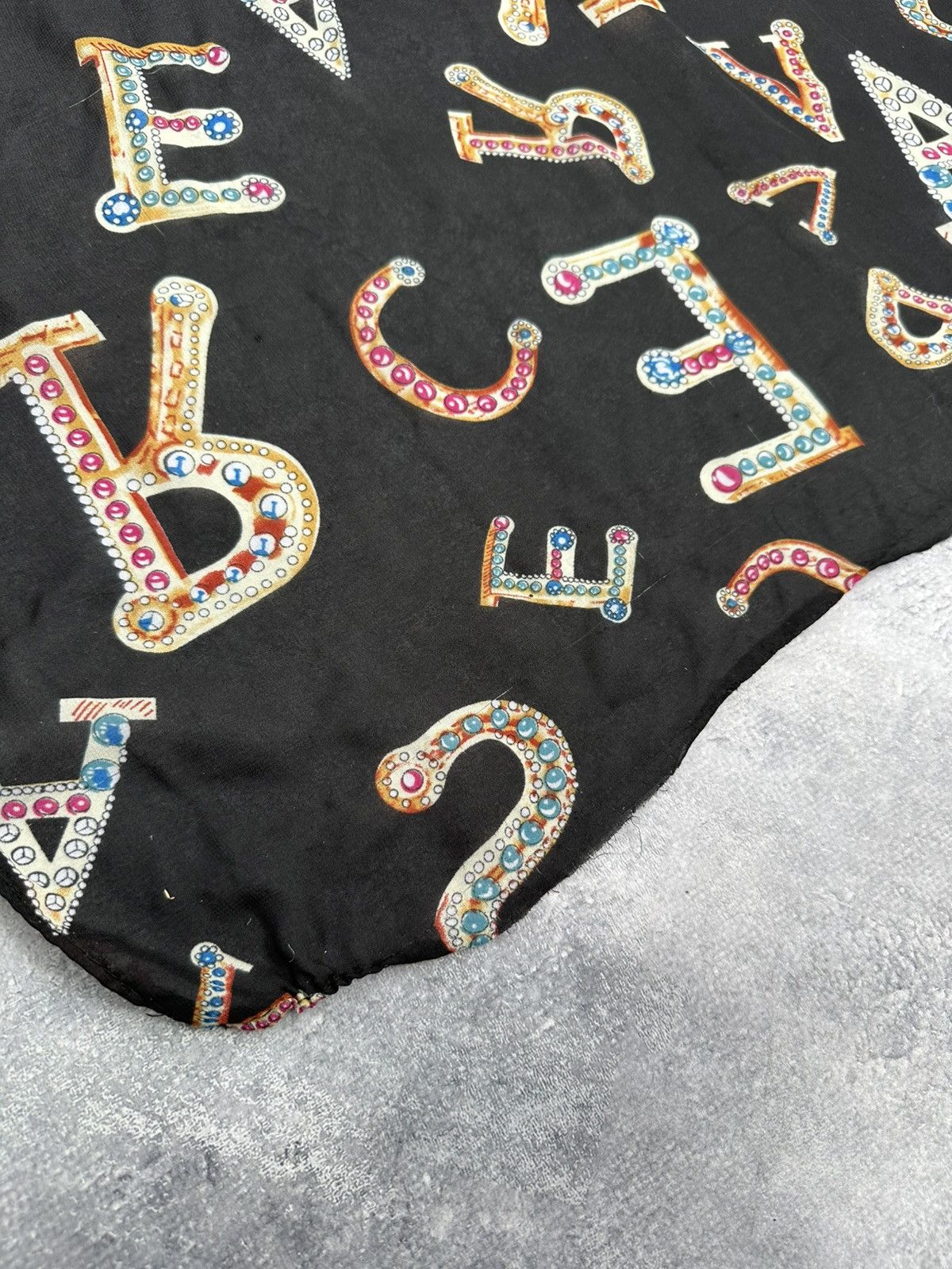 Versace Versace Vintage Silk Monogram Handkerchief Scarf Neckwear Size ONE SIZE - 11 Thumbnail