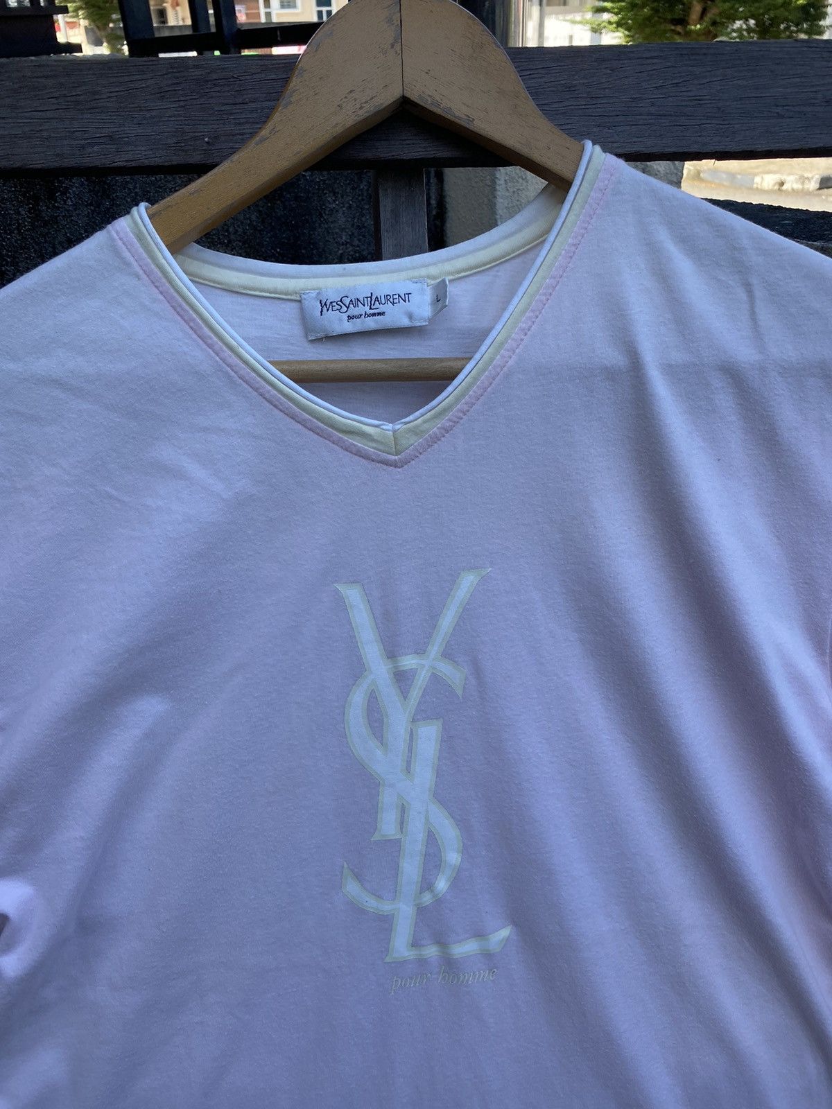 Vintage × Yves Saint Laurent 🔥 Steals 🔥 Vintage YSL pour homme Big Logo Tshirt Size XL / US 12-14 / IT 48-50 - 3 Thumbnail