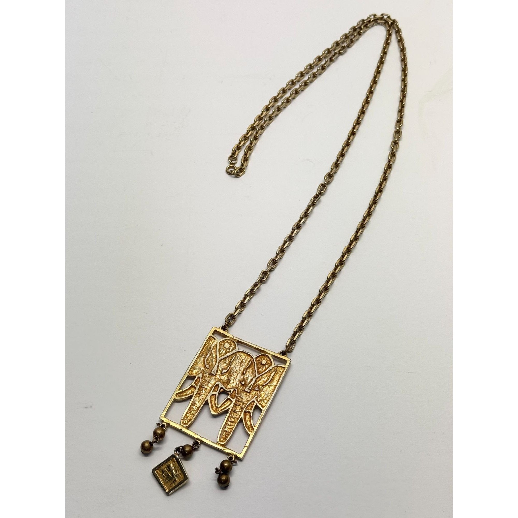 Vintage Vintage elephant charm pendant necklace Size ONE SIZE - 2 Thumbnail