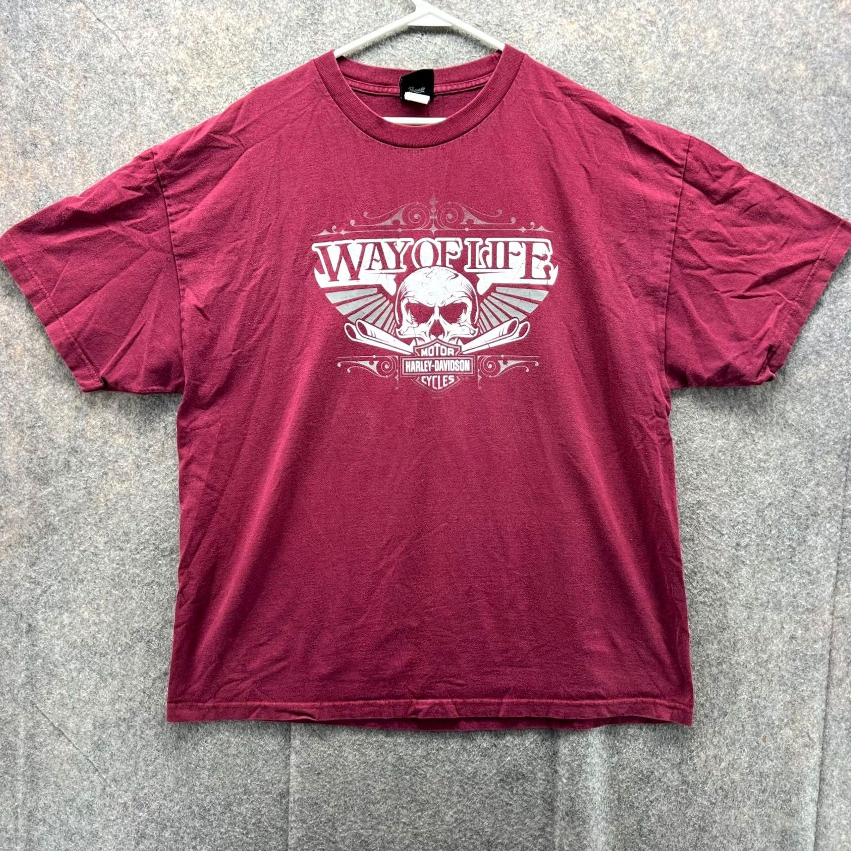 Harley Davidson VINTAGE Harley-Davidson Shirt Mens 2XL Burgundy Crewneck Short Sleeve T-Shirt Logo All Seasons Fall Spring Summer Winter Mens Size US XXL / EU 58 / 5 - 2 Thumbnail