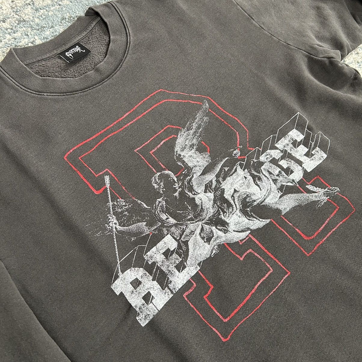 Revenge KOSUKE KAWAMURA FADED ViNTAGE BLACK R-LOGO ANGEL CREWNECK Size US XL / EU 56 / 4 - 5 Thumbnail