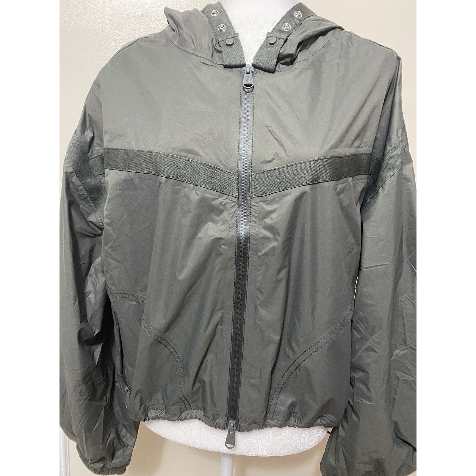 Free People Free People Movemt sport jacket size M new withut tagA003000 Size M / US 6-8 / IT 42-44 - 6 Thumbnail