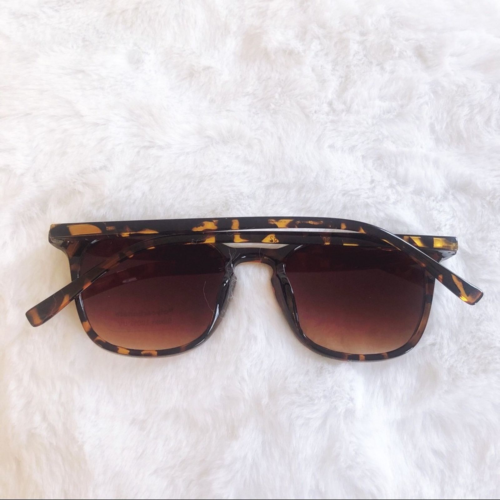 Other Jessica Brown Classic Aviators Oval Sunglasses Size ONE SIZE - 10 Thumbnail