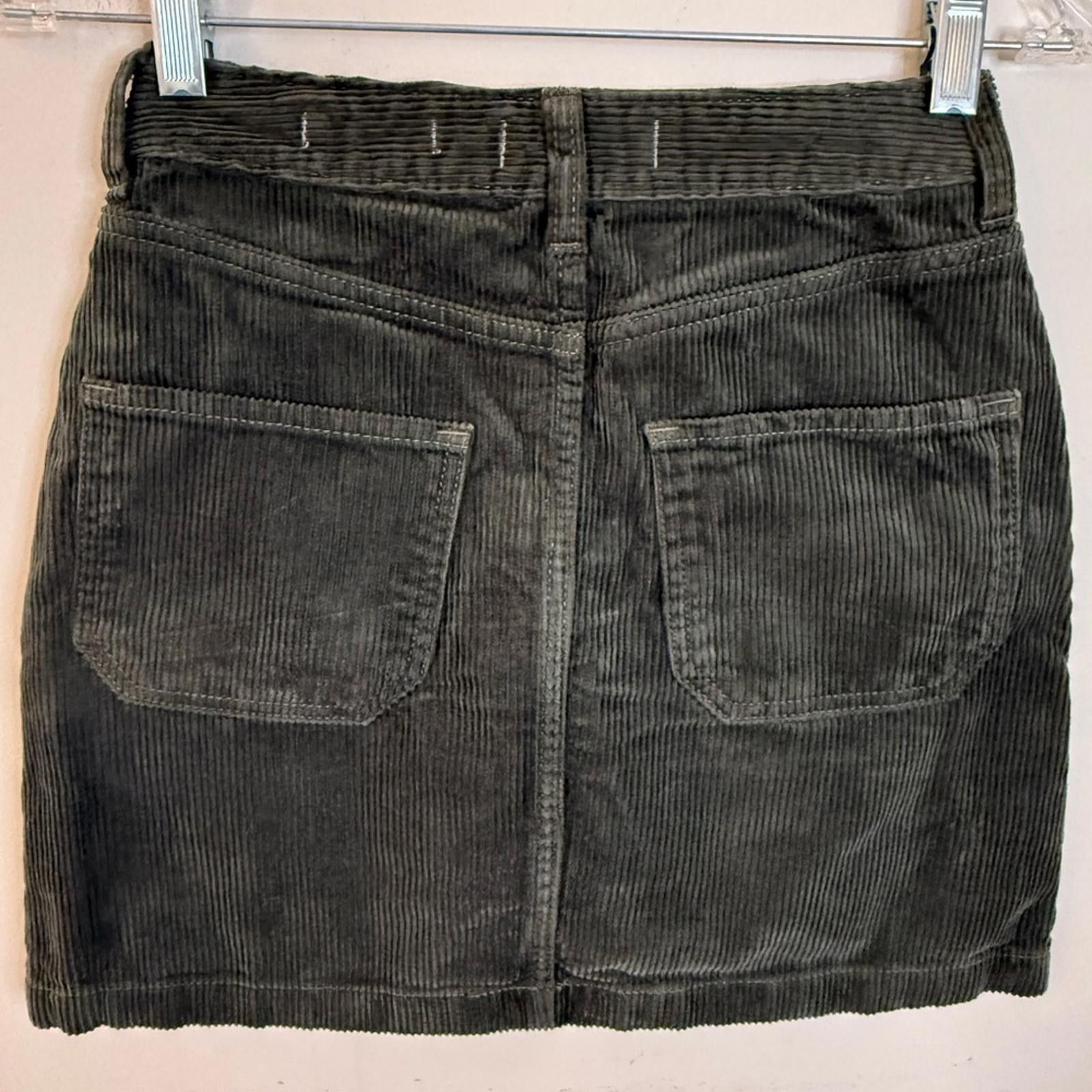 Other Hollister forest green corduroy mini skirt high rise SZ 1 Size 30" / US 8 / IT 44 - 2 Thumbnail