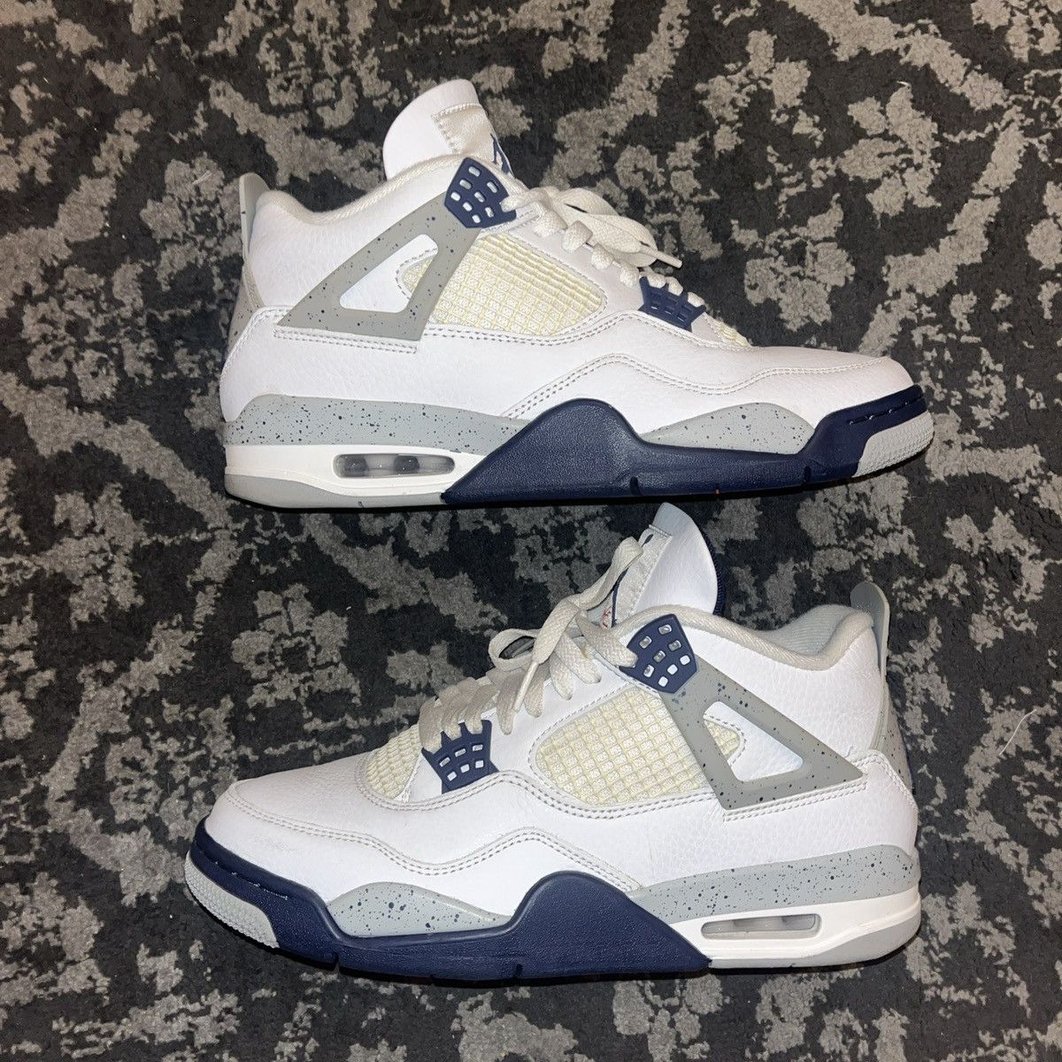 Jordan Brand JORDAN 4 Midnight Navy Size US 9.5 / EU 42-43 - 3 Thumbnail