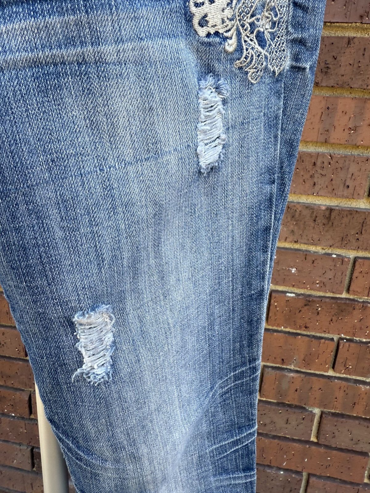 Almost Famous Y2K Almost Famous Stretch Skinny Jeans Low Rise Junior 9 Size 30" / US 8 / IT 44 - 8 Thumbnail