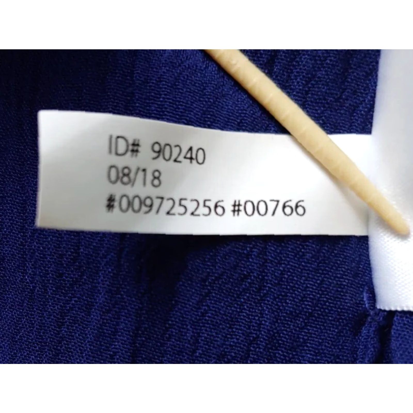Express VINTAGE: No (omit) Express Top Womens XS Navy Blue V-Neck 3/4 Sleeve Button Tie Hi Low Front Hem Size XS / US 0-2 / IT 36-38 - 7 Thumbnail