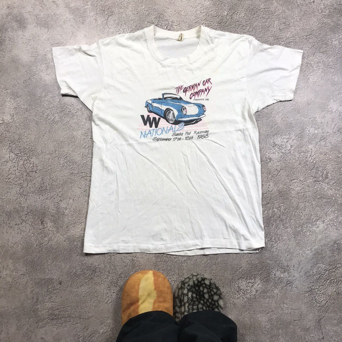 Vintage Vintage 90s Volkswagen Graphic Tee Sun Faded Y2K Streetwear Size US M / EU 48-50 / 2 - 1 Thumbnail