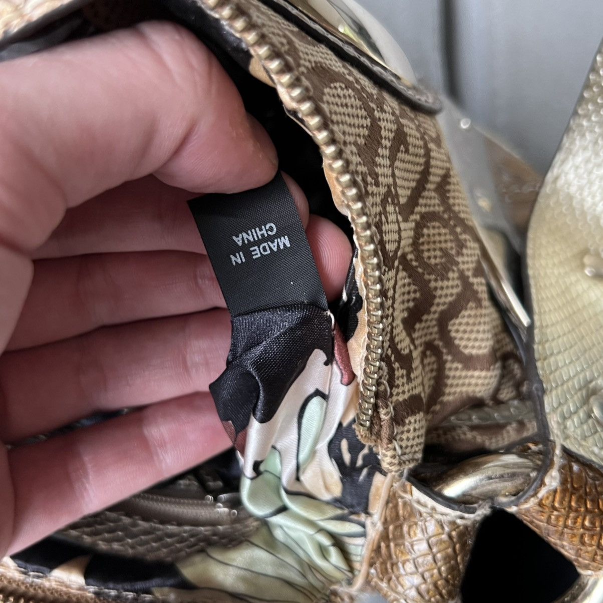Guess Guess Vintage Handbag Size ONE SIZE - 12 Thumbnail