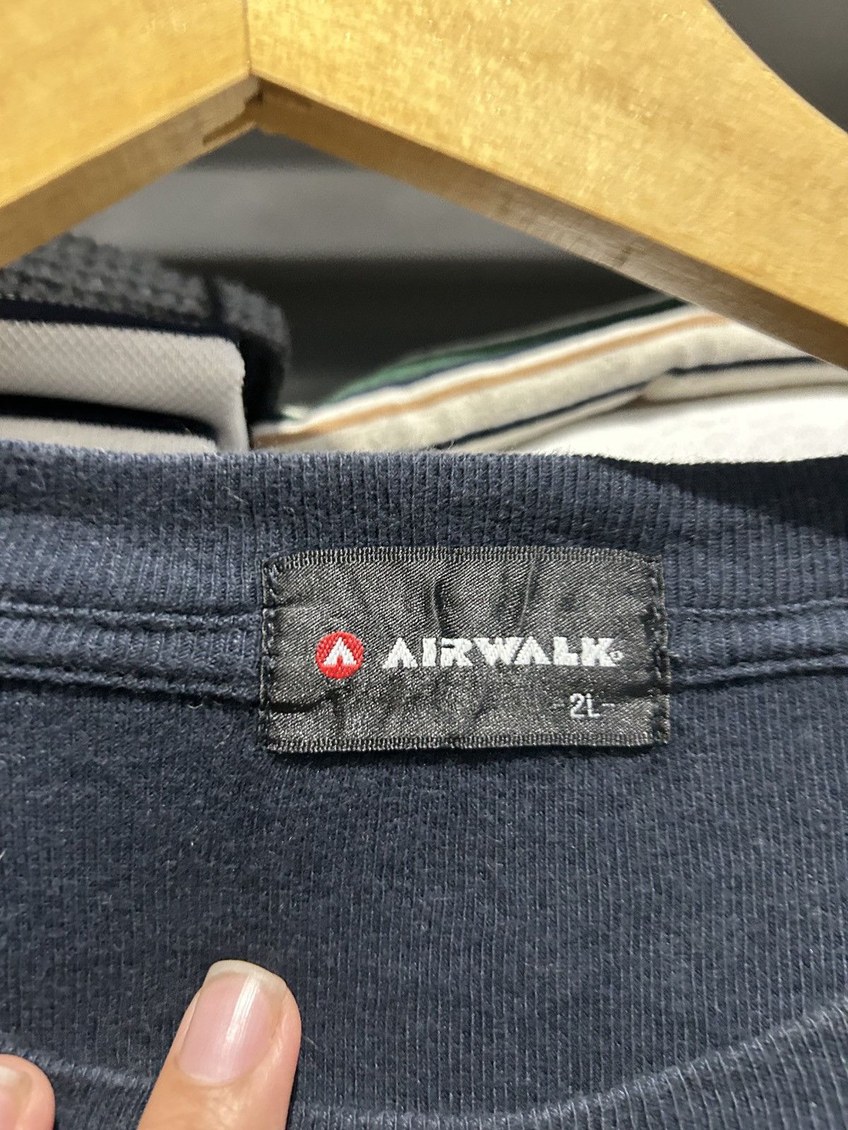Airwalk Airwalk vintage longsleeve poem Punk ifsixwasnine Size US XXL / EU 58 / 5 - 3 Thumbnail