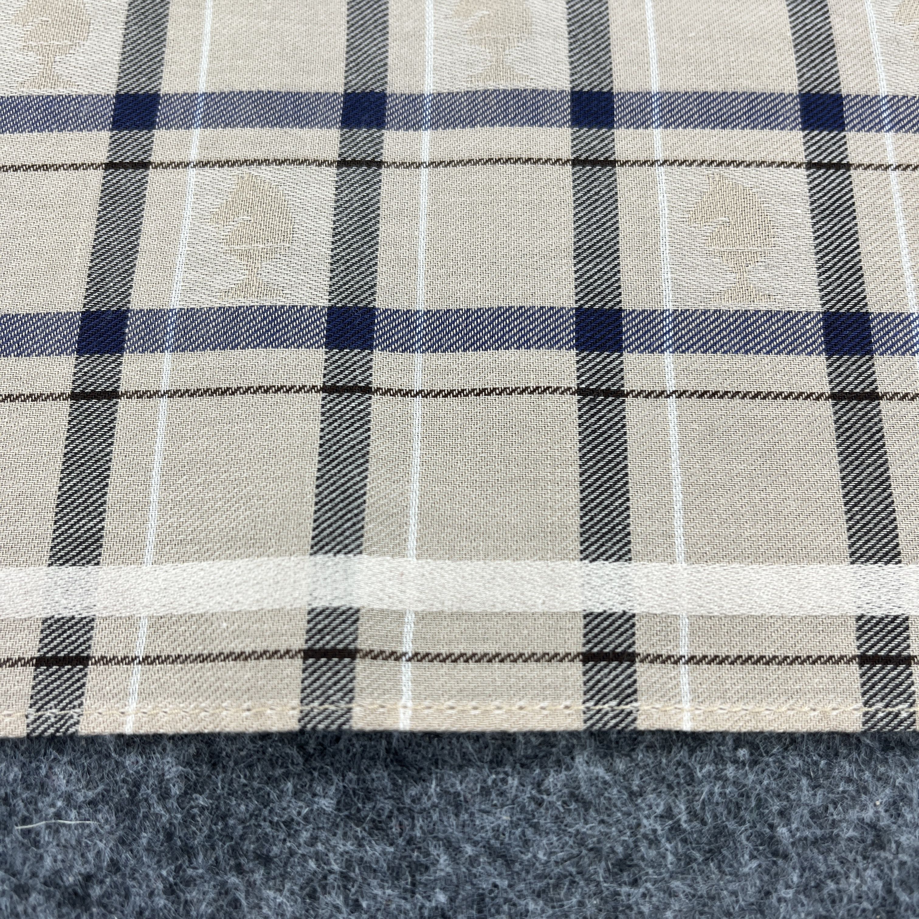 Pierre Balmain Pierre Balmain Handkerchief / Bandana / Neckerchief B717 Size ONE SIZE - 7 Thumbnail