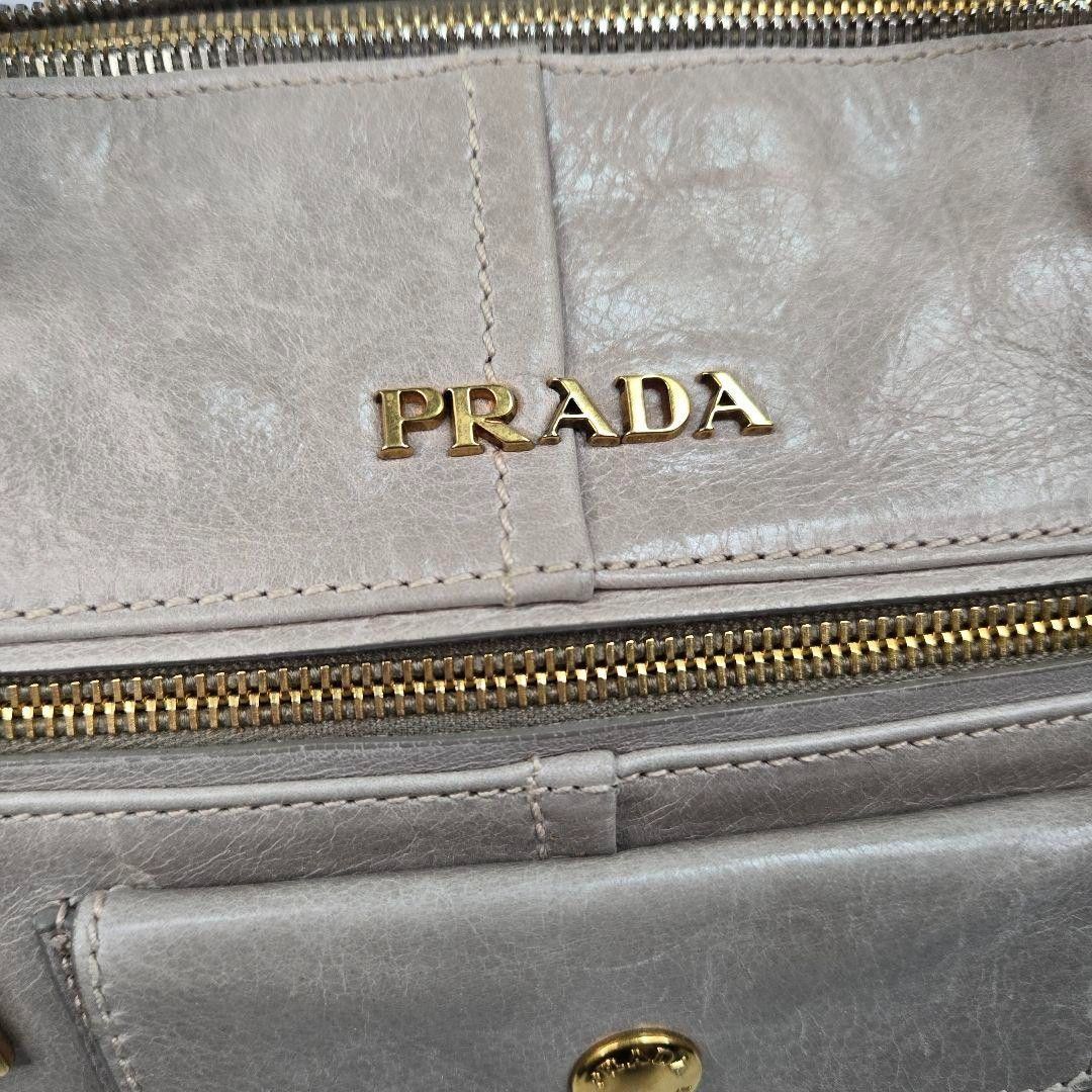 Prada Prada - Saffiano Gray Leather Handbag Shoulder Bag Vintage Size ONE SIZE - 2 Thumbnail