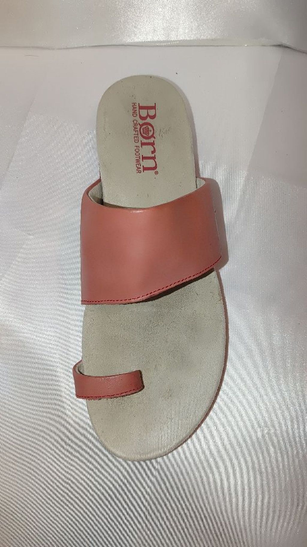 Born Born Inslo Leather Toe Loop Sandal Size 9M Size US 9 / IT 39 - 5 Thumbnail