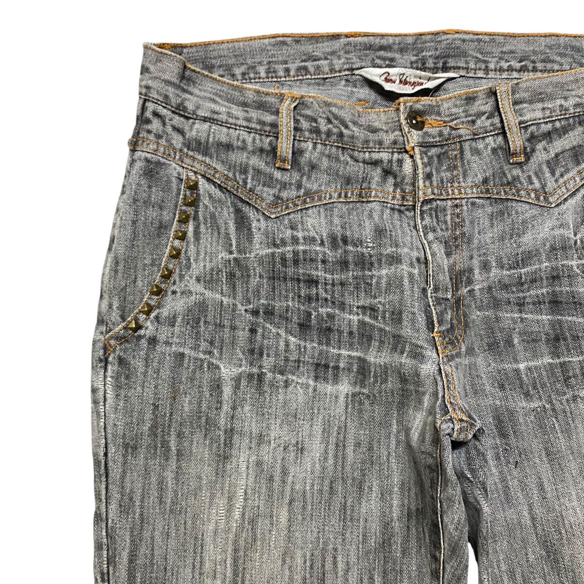 Japanese Brand GUMU INTERNATIONAL Studded Distressed Denim Flare Jeans Size US 31 - 4 Thumbnail