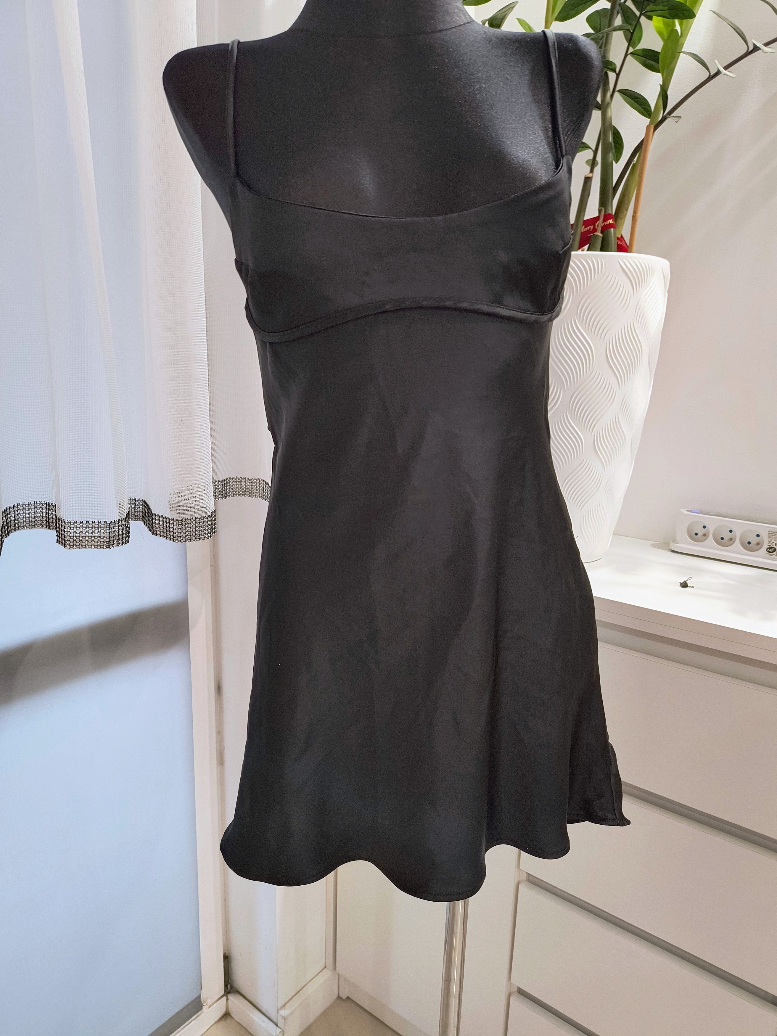 Other Satin dress S / 36 / 8 · Excellent condition Size S / US 4 / IT 40 - 1 Thumbnail