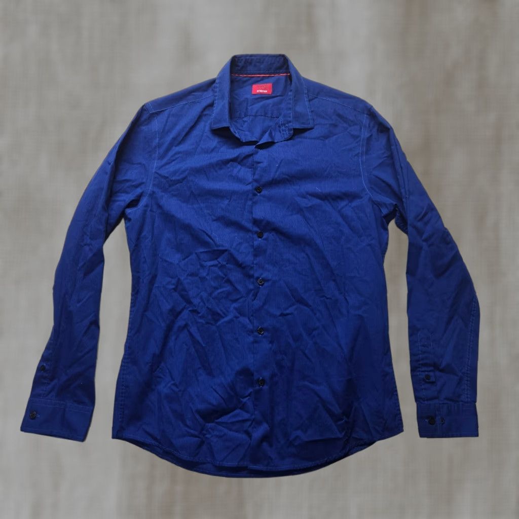 Alfani Alfani Shirt Mens Regular Medium Blue Solid Stretch Dress Shirt 72% Cotton/25% Nylon/3% Spandex AlfaTech 15-15.5 32-33 M Size 40R - 1 Thumbnail