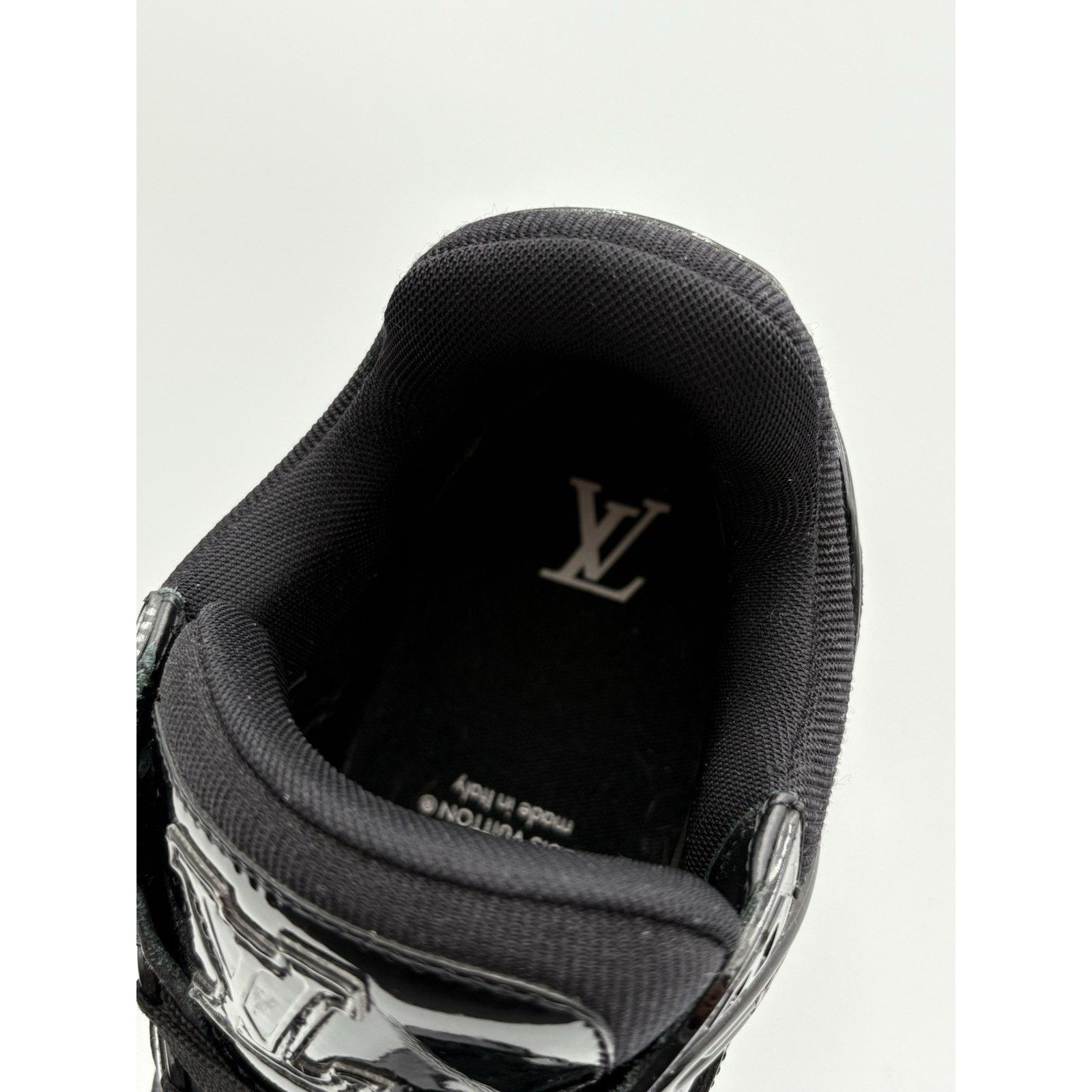 Louis Vuitton Louis Vuitton Trainer ' Patent Leather Black ' | GREAT COND Size US 7.5 / EU 40-41 - 6 Thumbnail