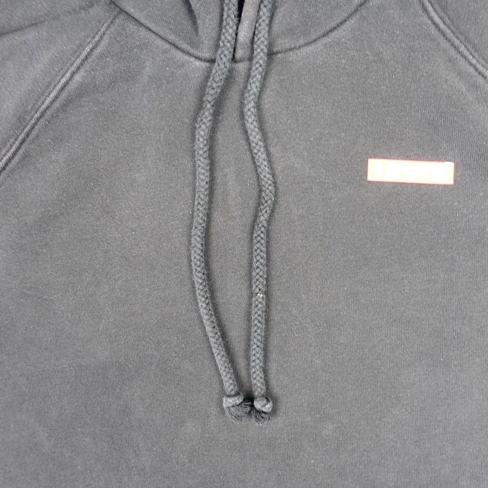 Levi's Levi's Star Wars Hoodie Mens Small Black Pullover Sweatshirt Droids RD D2 Graphic Print Pockets Crewneck Front Logo Size US S / EU 44-46 / 1 - 3 Thumbnail