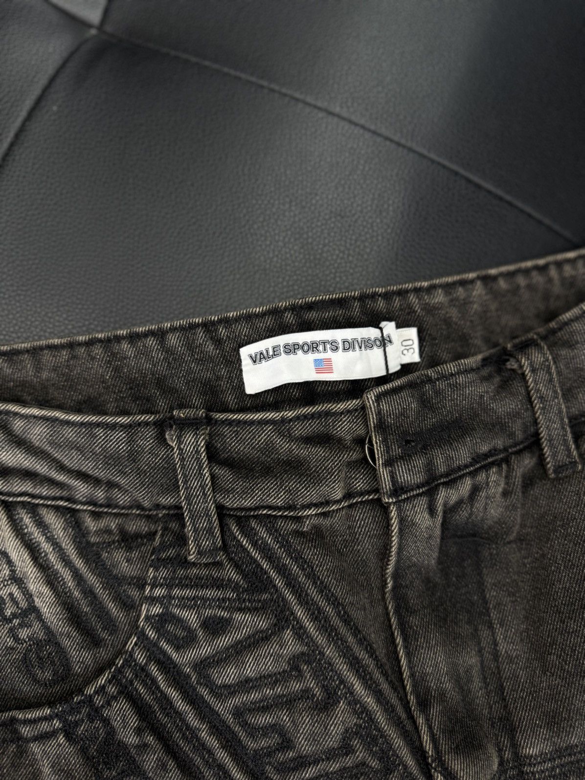 Vale Valley Vale Black Shorts Size 30 (NEW) Size US 30 / EU 46 - 9 Thumbnail