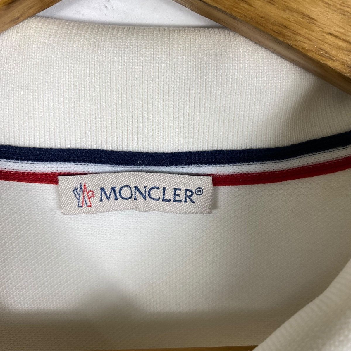 Moncler MONCLER Embroidey Logo Polo Shirt Extra Large Size Size US XL / EU 56 / 4 - 5 Thumbnail