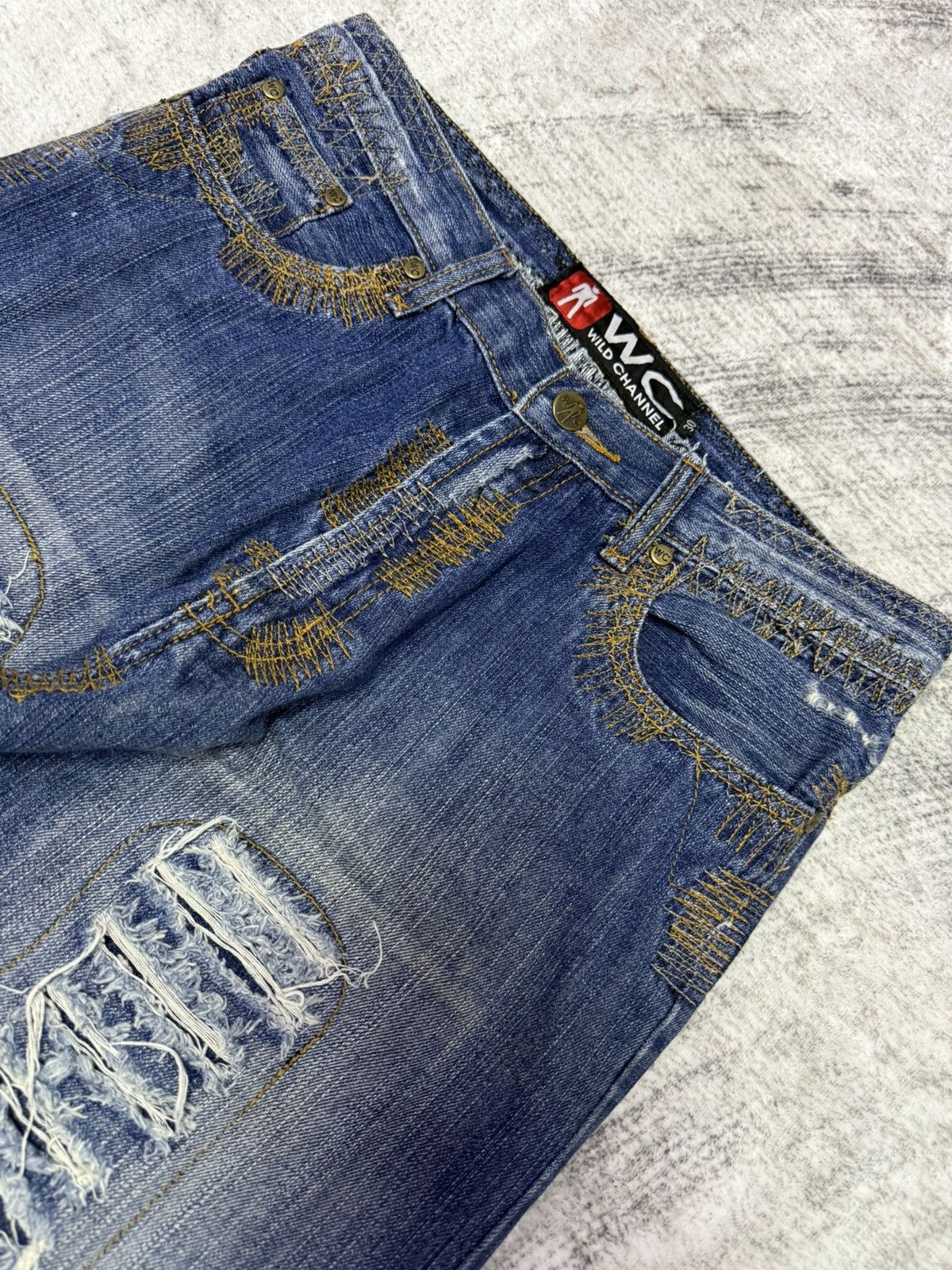 Hysteric Glamour × Japanese Brand Wild Chanel Destroyed Repaired Heavy Stitched Jeans Size US 30 / EU 46 - 4 Thumbnail