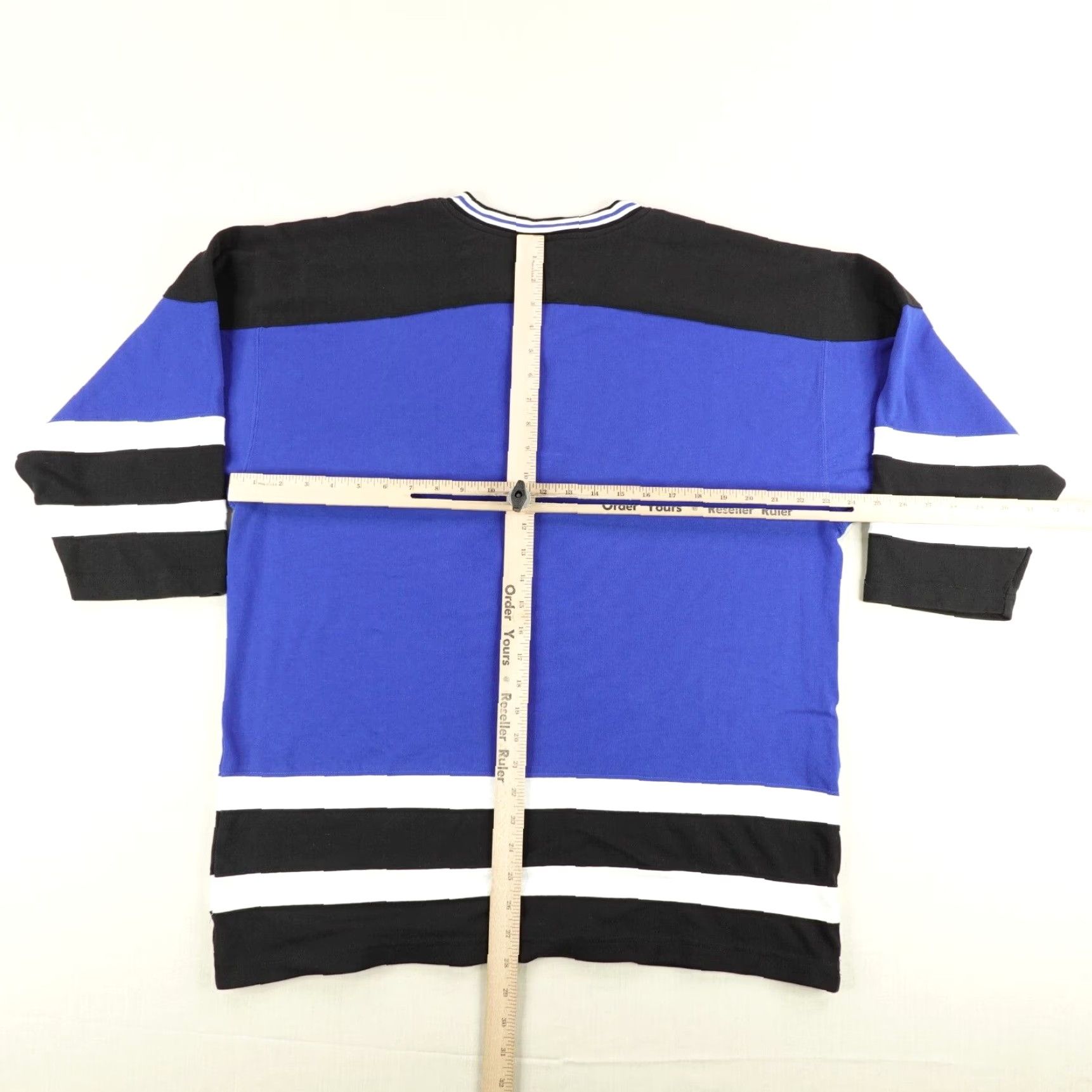 Vintage Vintage Warner Bros. Tasmanian Devil Hockey Jersey Men Large Blue 90s Cartoon Sports Size US L / EU 52-54 / 3 - 4 Thumbnail