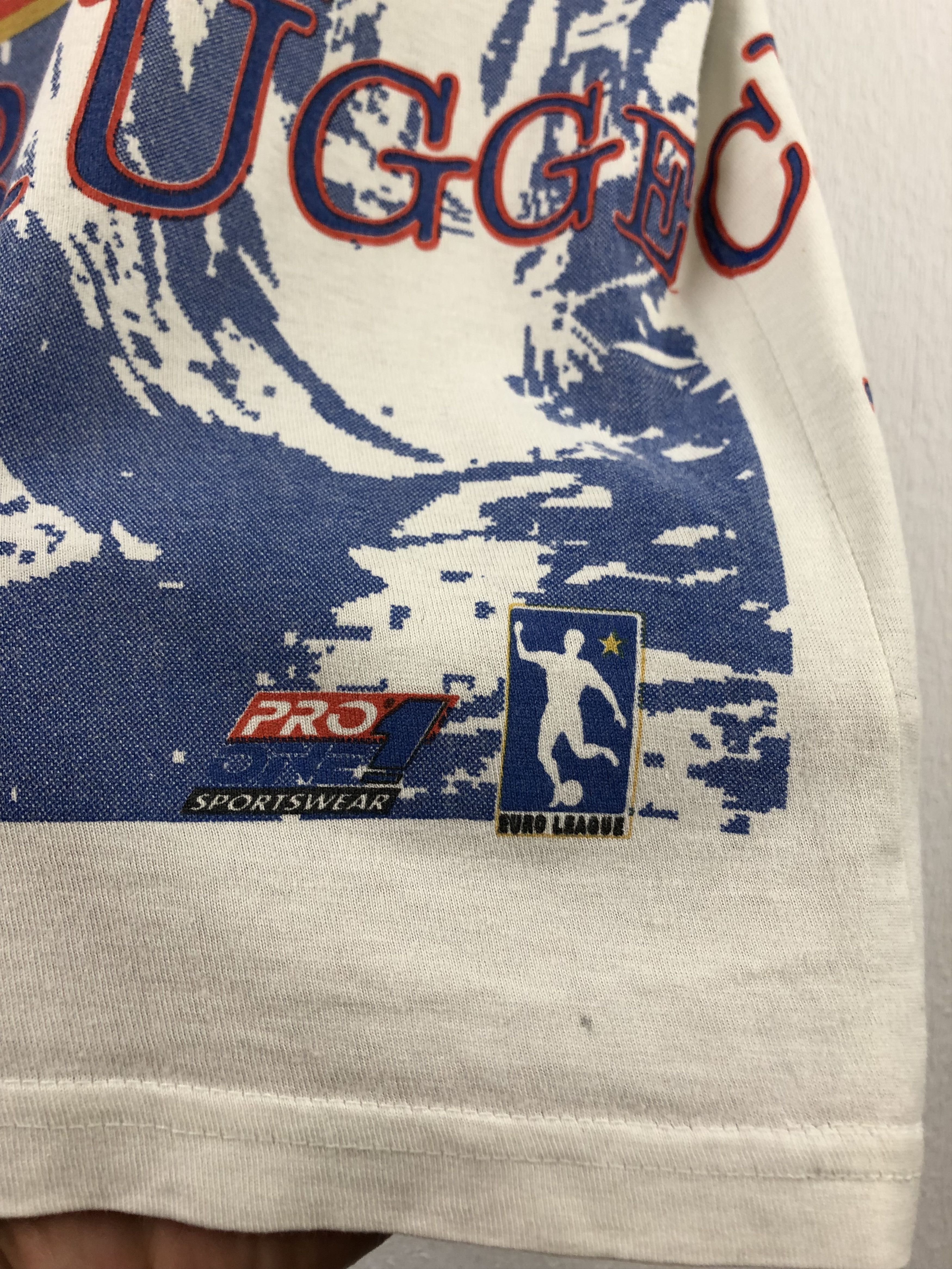Vintage Vintage Brugge Football Shirt Soccer Jersey Print Graphic Size US M / EU 48-50 / 2 - 12 Thumbnail