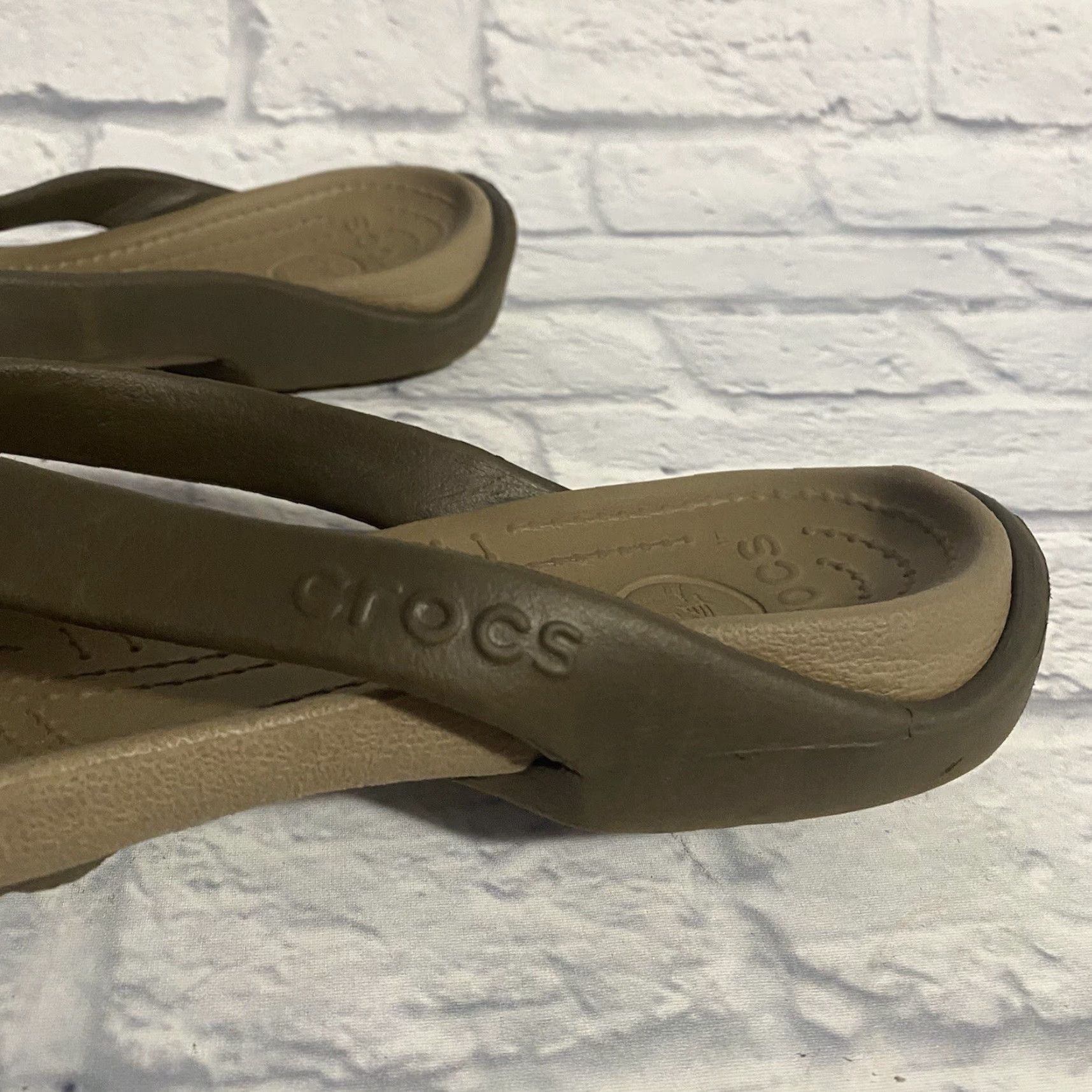Crocs CROCS Sandal Women Thong Flip Flop Rubber Comfort Brown Tan Size 11 Womens Size US 9 / IT 39 - 4 Thumbnail