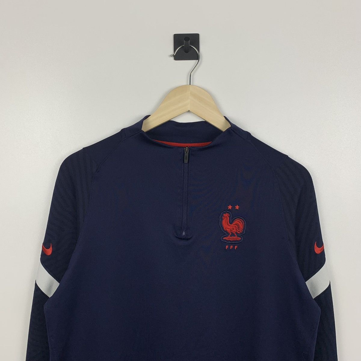 Nike Nike FFF Strike France Long Sleeve Jersey Size M Zip Top Size US M / EU 48-50 / 2 - 2 Thumbnail