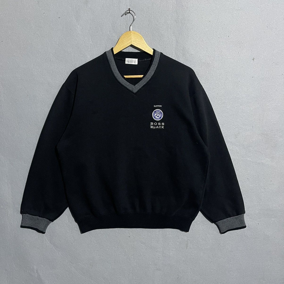 Japanese Brand 1990s–2000s Suntory Original Design V-Neck Sweatshirt Size US M / EU 48-50 / 2 - 1 Thumbnail