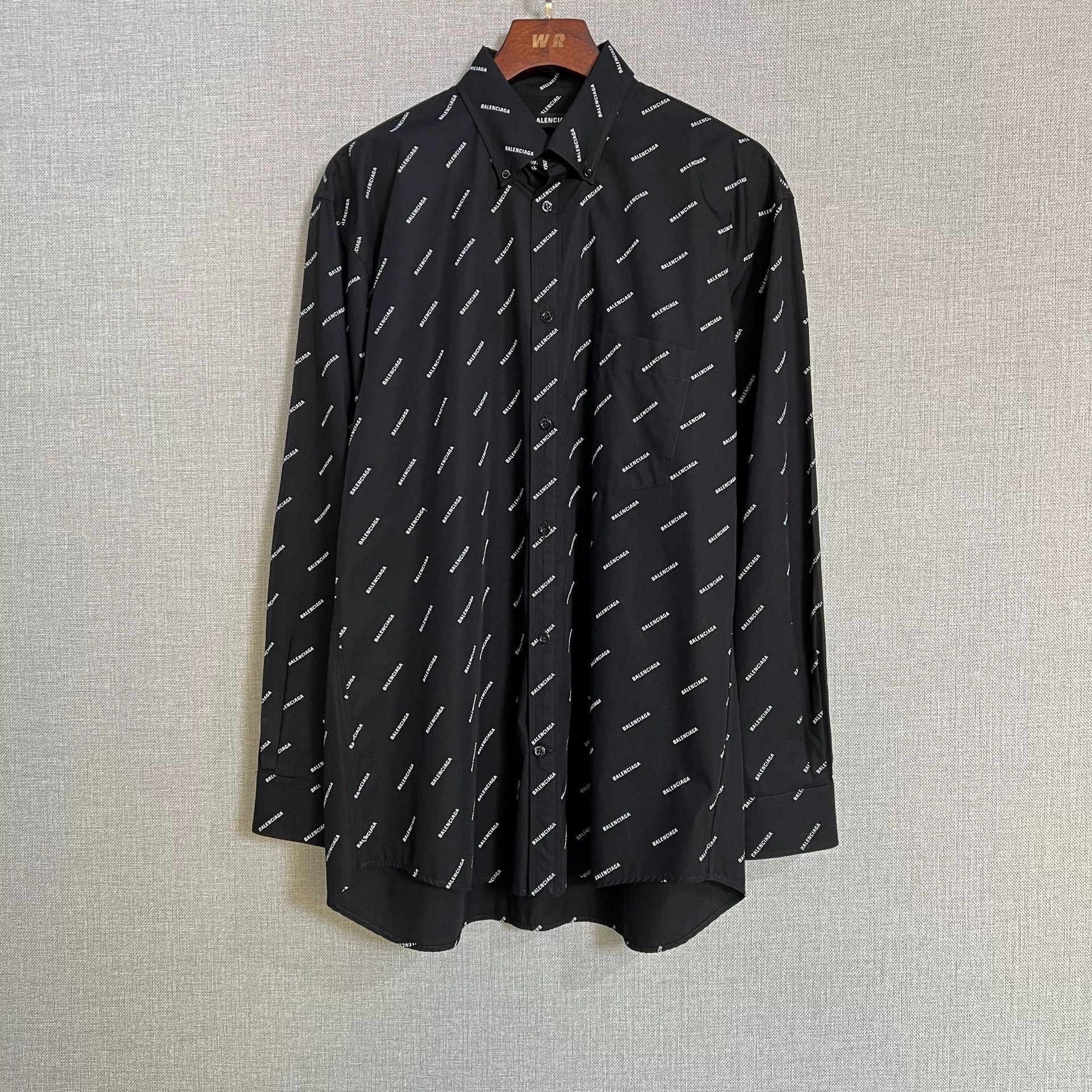 Balenciaga Balenciaga Black Logo Print Shirt Size S / US 4 / IT 40 - 1 Thumbnail