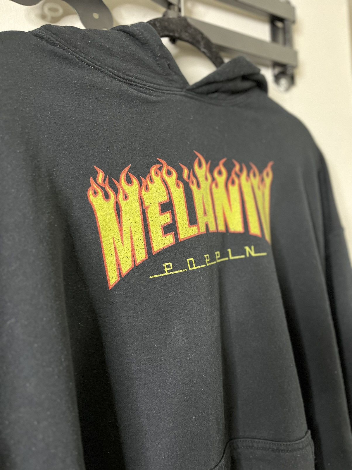 Gildan Melanin hoodie Size US L / EU 52-54 / 3 - 4 Thumbnail