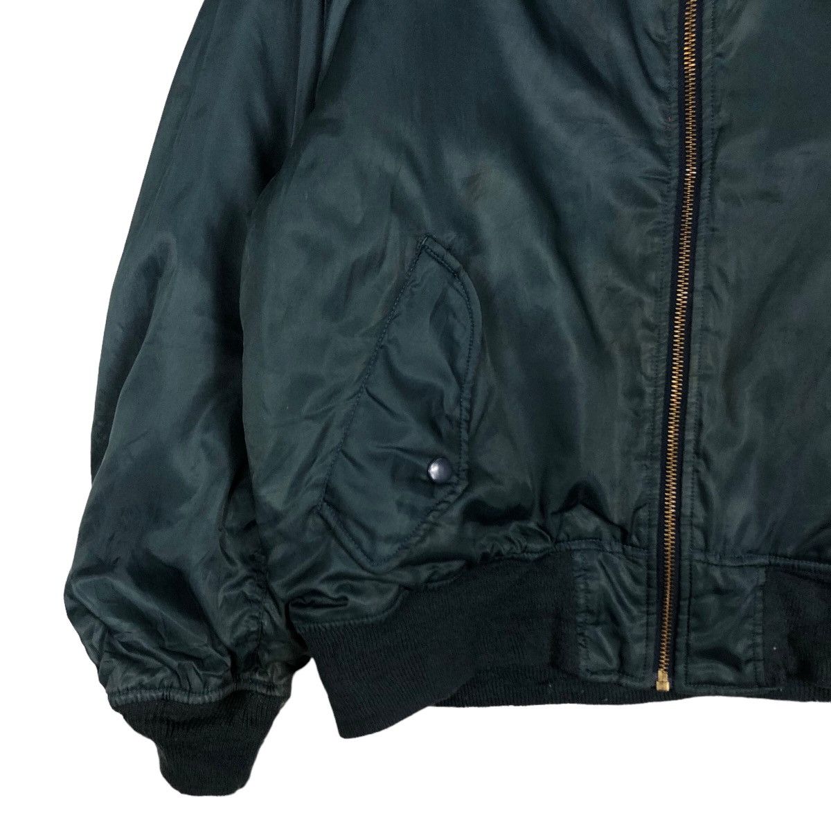 Japanese Brand 🔥Vintage Fly Bomber Jacket Riot Riot Uniqlo Japan Made Size US L / EU 52-54 / 3 - 4 Thumbnail