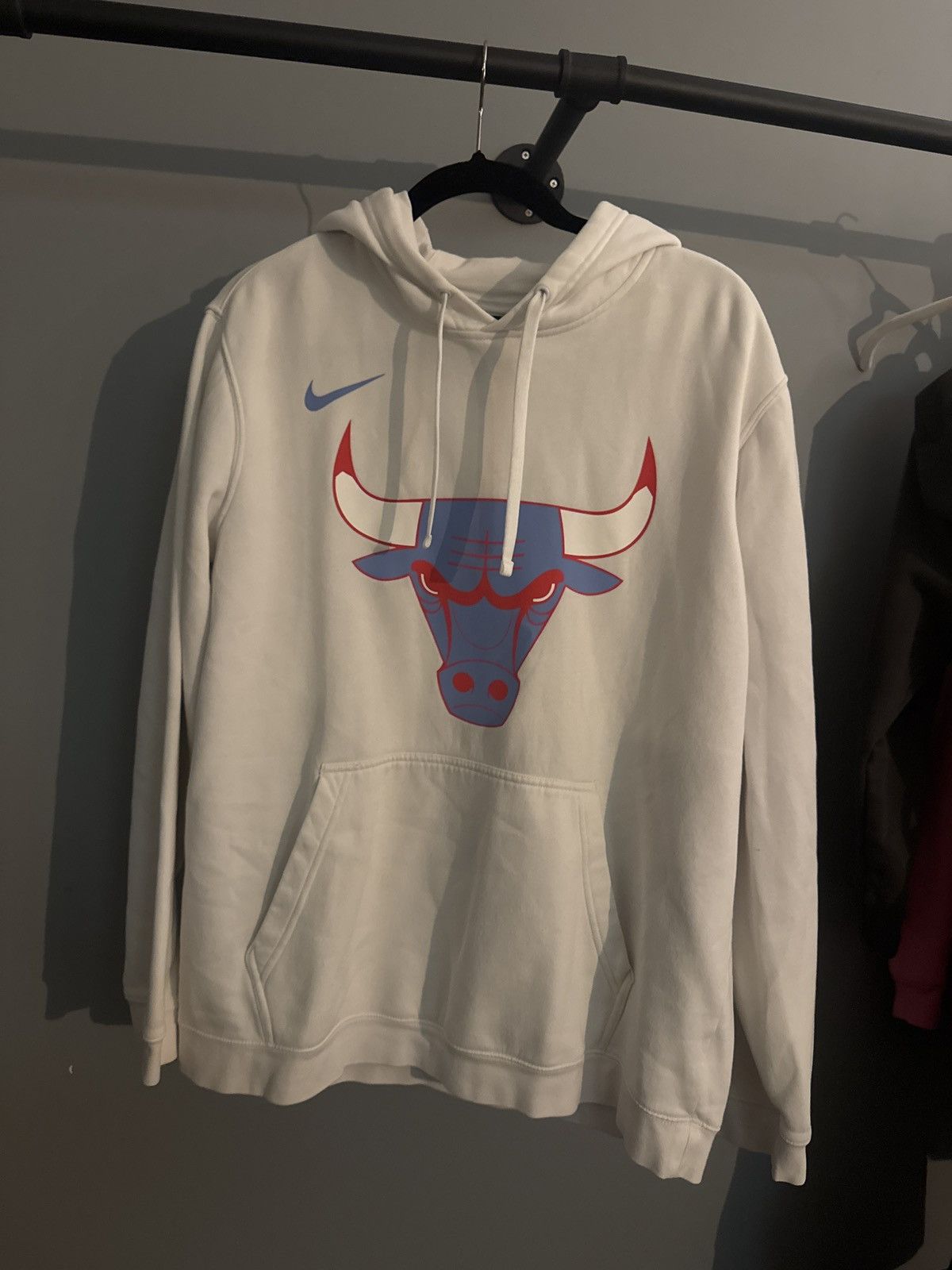 Nike Chicago Bulls Vintage Nike Hoodie SZXL Size US XL / EU 56 / 4 - 1 Thumbnail