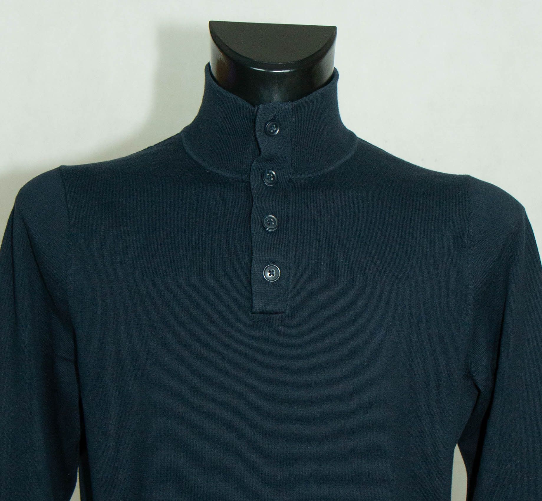 Tommy Hilfiger Tommy Hilfiger mens top sweatshirt cotton size S vgc Size US S / EU 44-46 / 1 - 1 Thumbnail