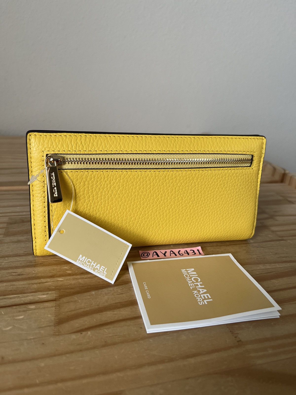 Michael Kors Michael Kors Wallet Size ONE SIZE - 2 Thumbnail
