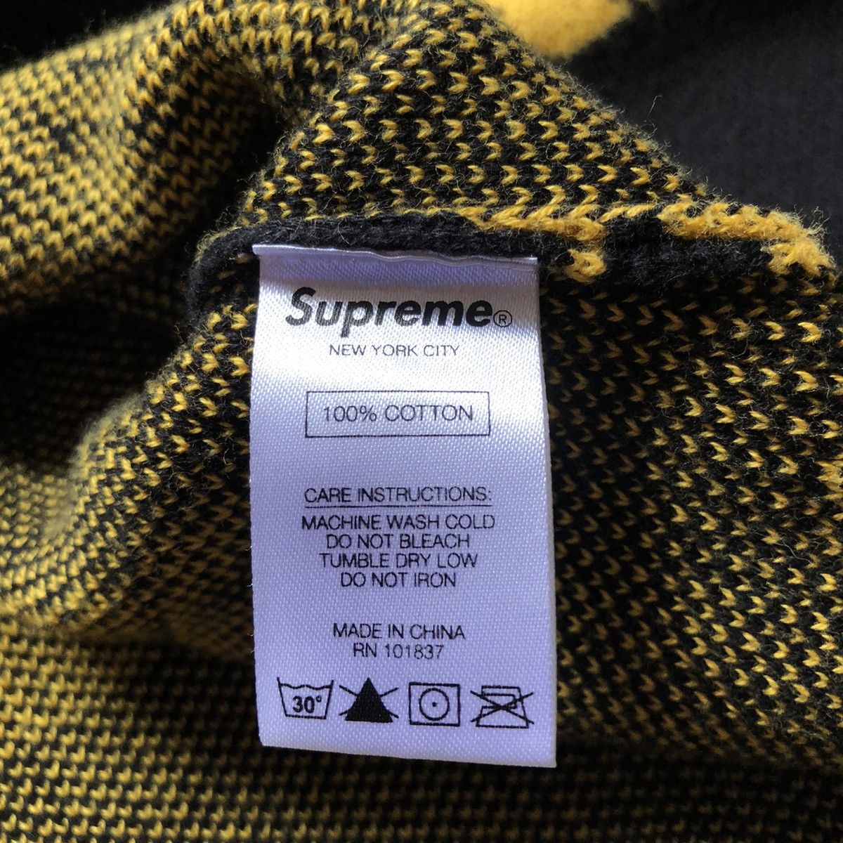 Public Enemy × Supreme × Undercover Supreme x Public enemy x Undercover knitwear Size US L / EU 52-54 / 3 - 8 Thumbnail
