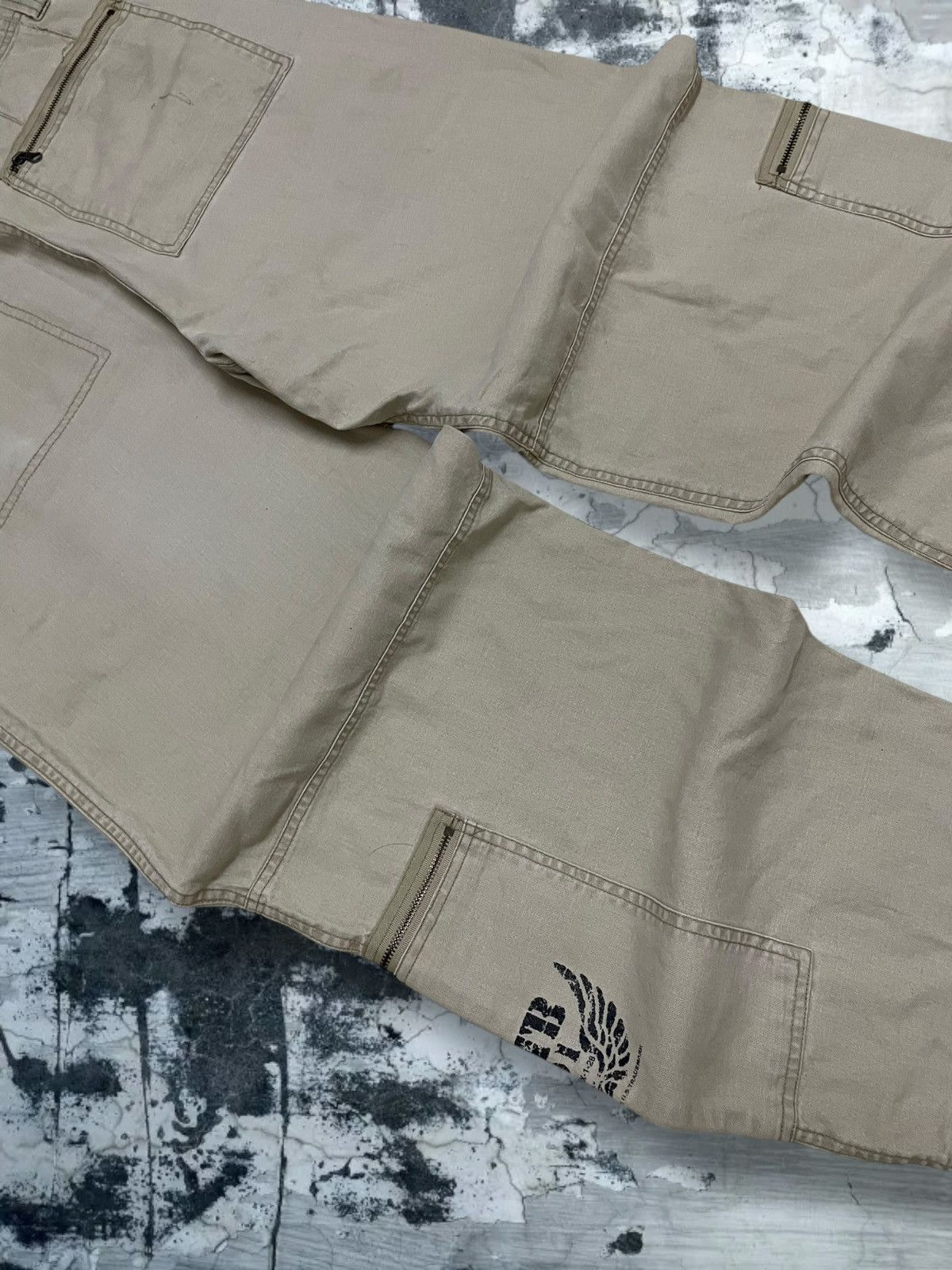 Japanese Brand Vintage 1990s Og Japan Designer OTB Tactical War Baggy Pant Size US 31 - 16 Thumbnail