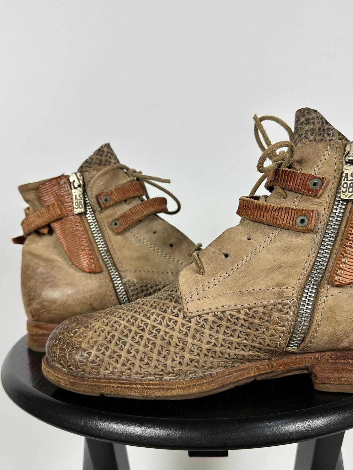 A.S.98 A.S.98. Airstep Beige Leather Biker Buckle Strap Ankle Boots Size US 8 / IT 38 - 20 Thumbnail