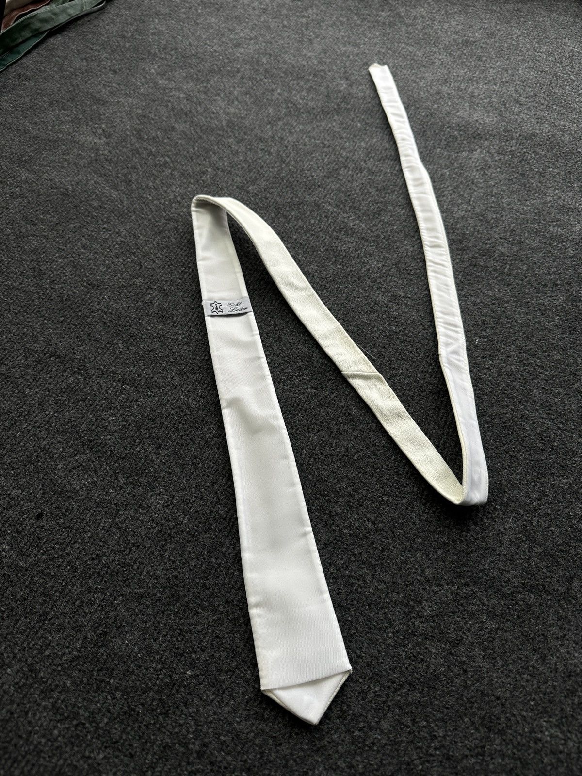 Other 🚨 LEATHER WHITE ITALY TIE LUXURY VNTG RARE OLD MONEY Size ONE SIZE - 3 Thumbnail