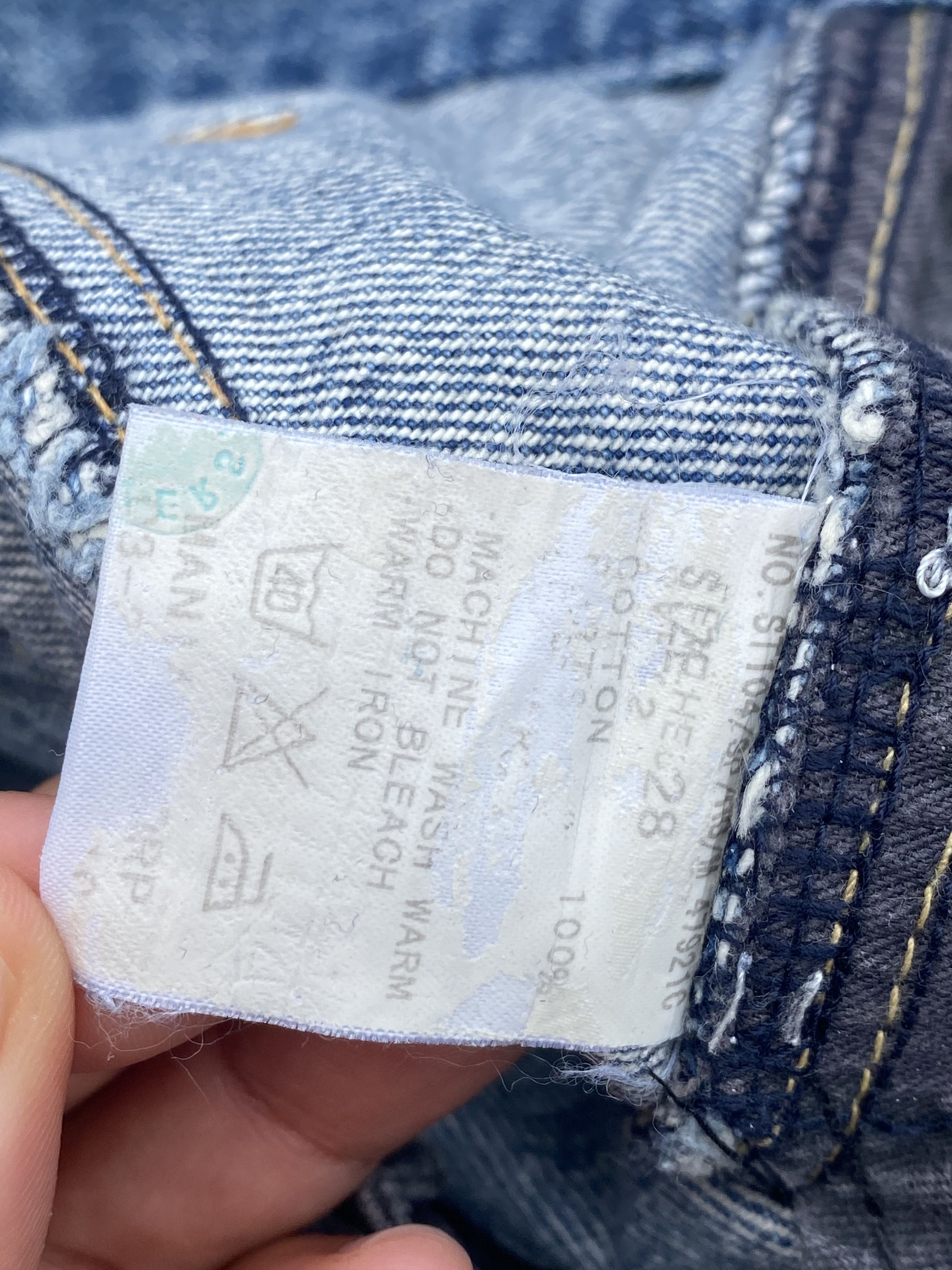 Le Grande Bleu (L.G.B.) GRAIL 💥 LGB BLUE WASH DISTRESSED JEANS Size US 29 - 7 Thumbnail