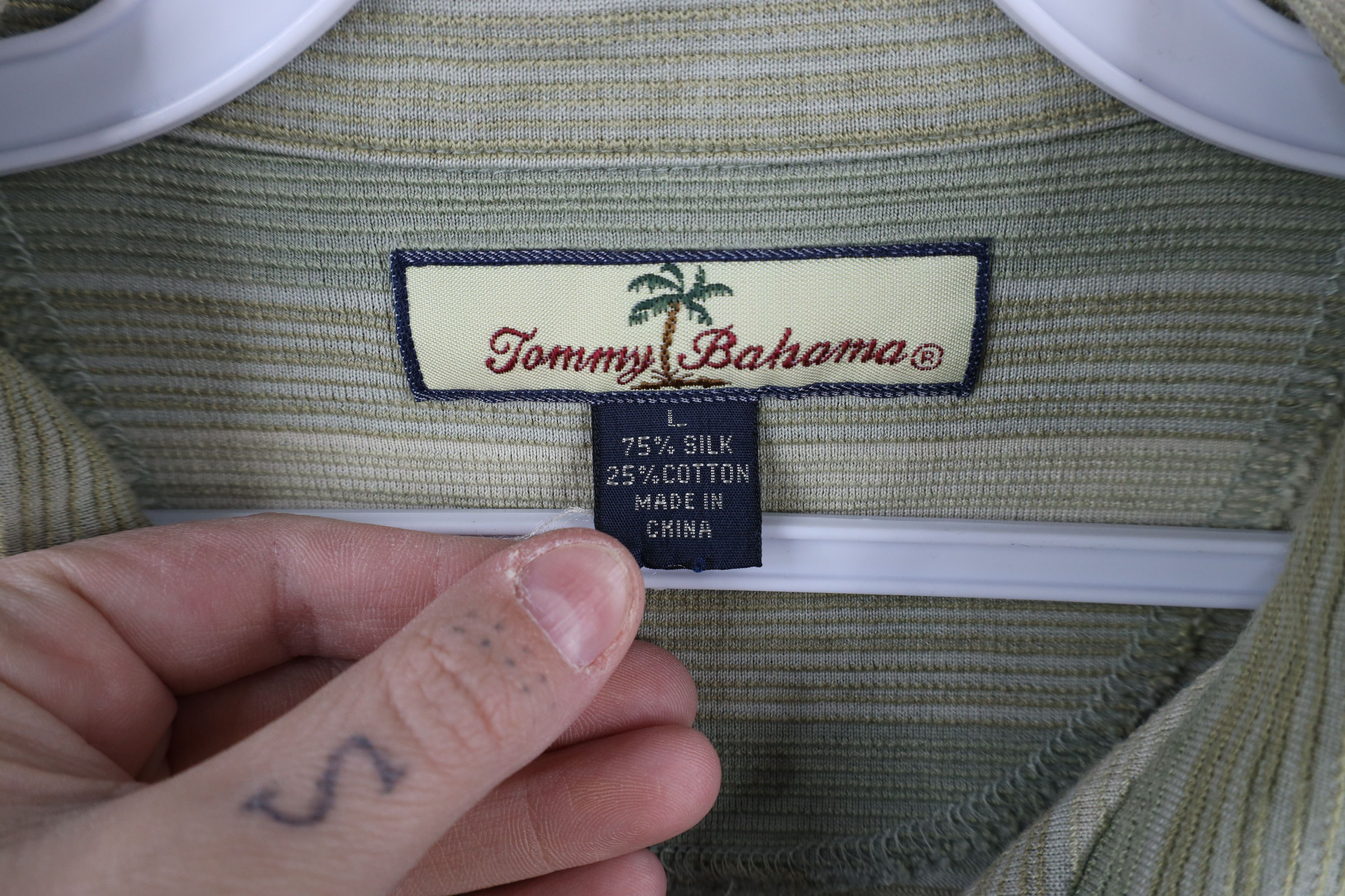 Tommy Bahama × Vintage Vintage Tommy Bahama Looped Collar Silk Blend Striped Polo Size US L / EU 52-54 / 3 - 7 Thumbnail