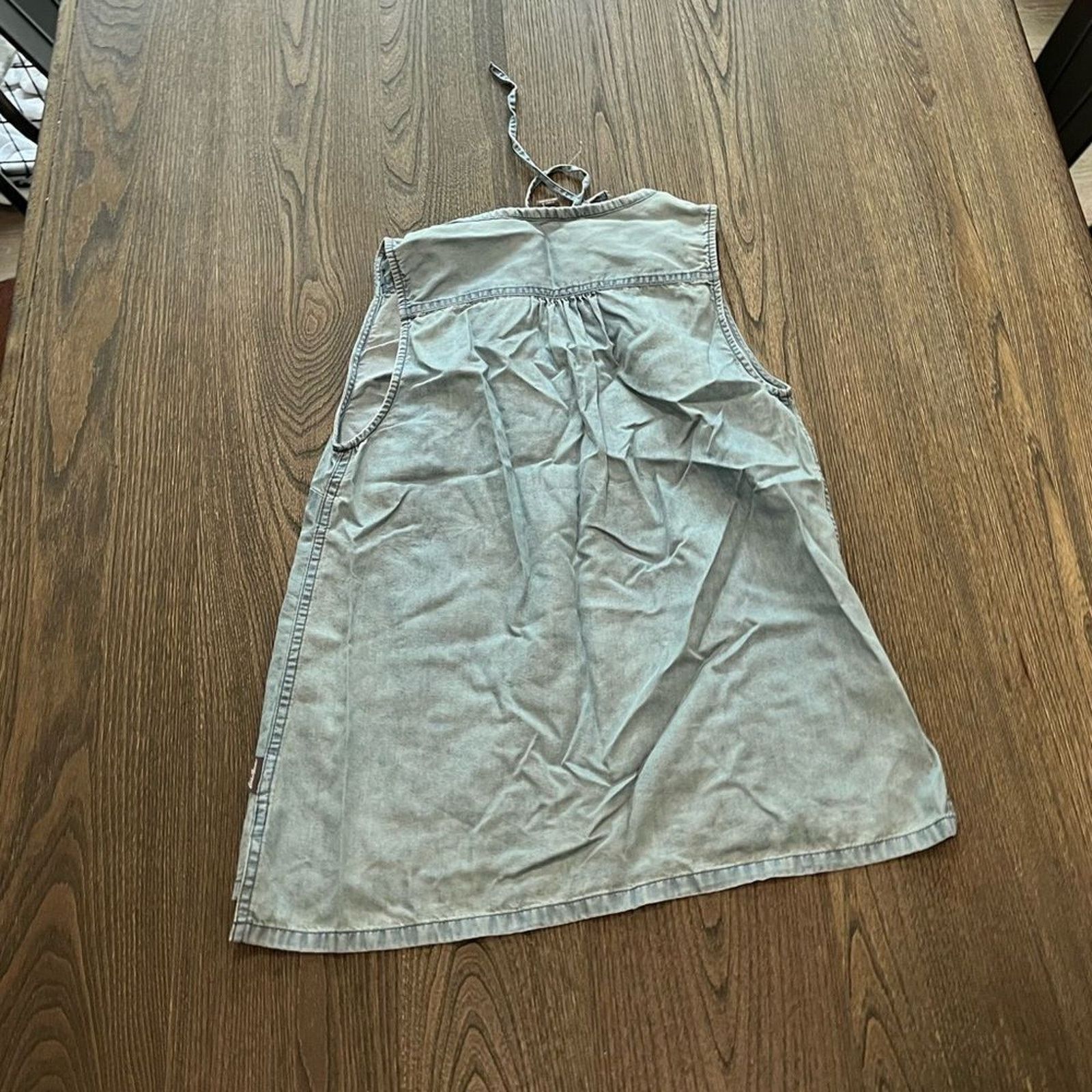 Eddie Bauer NWOT Eddie Bauer Light Denim Chambray Tie Neck Tank Top S Size S / US 4 / IT 40 - 5 Thumbnail