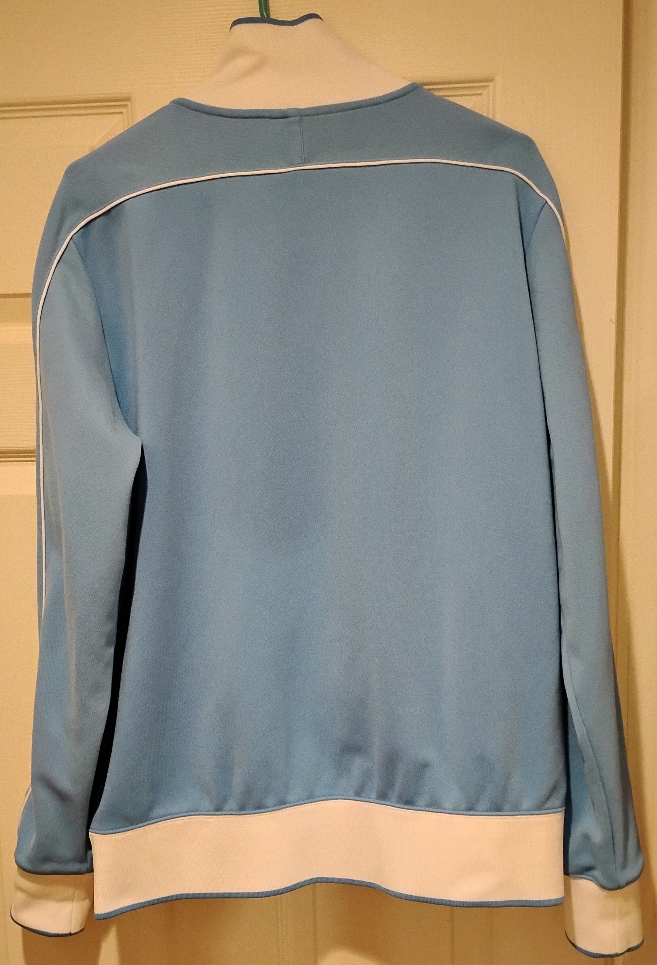 Nike Vintage Nike UNC Blue / White Full Zip Large Track Jacket Size US L / EU 52-54 / 3 - 8 Thumbnail