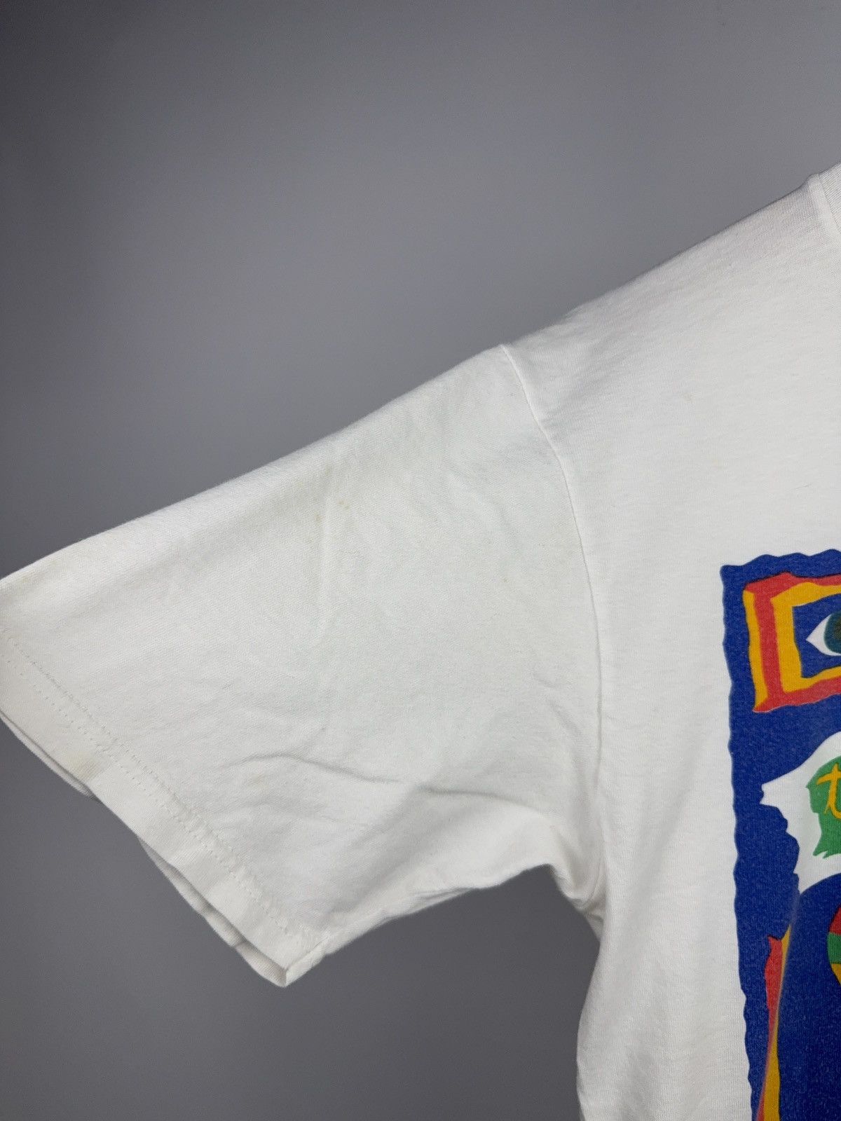 Vintage Vintage RETRO 90s Colchester Institute Art Graphic T-Shirt Size US M / EU 48-50 / 2 - 5 Thumbnail
