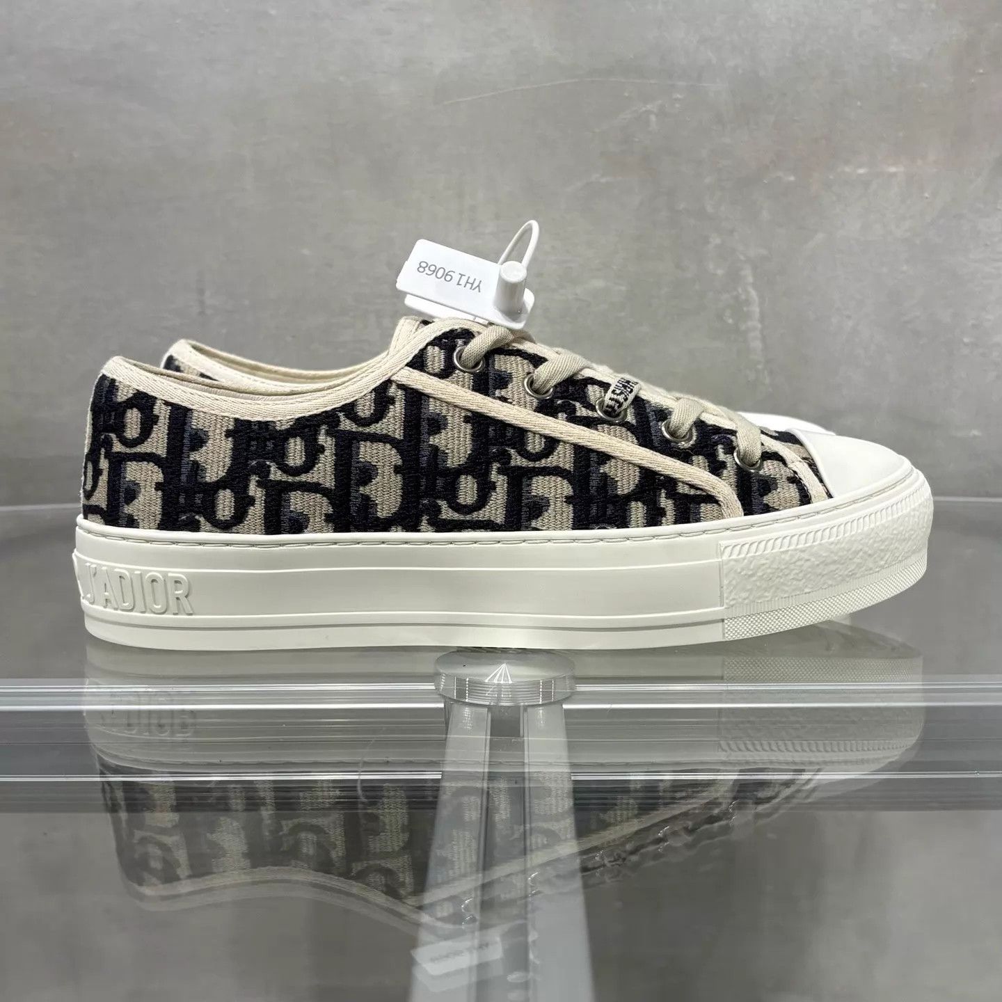 Dior DIOR Oblique All-Over Print Sneaker Women's 36 Size US 5.5 / IT 35.5 - 4 Thumbnail