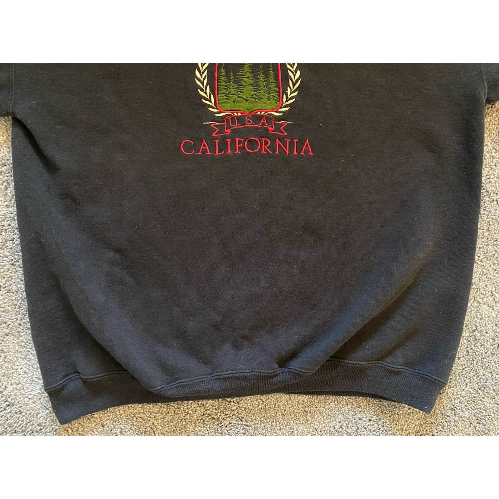 Hanes VINTAGE Hanes Heavyweight Sweatshirt Lake Tahoe California Made In USA Mens L Black Sweatshirt USA Retro 90s Mens Size US L / EU 52-54 / 3 - 7 Thumbnail