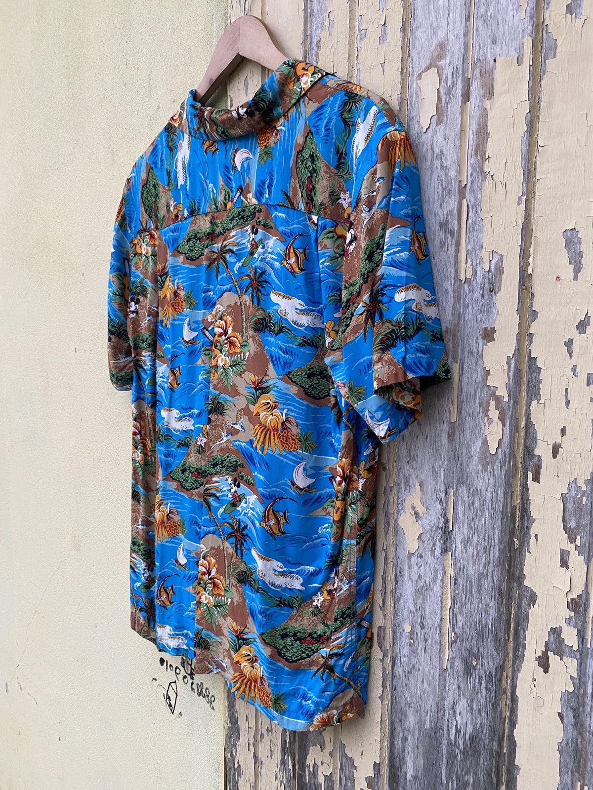 Disney × Vintage Vintage aloha disney mickey full print hawaiian shirt Size US L / EU 52-54 / 3 - 6 Thumbnail