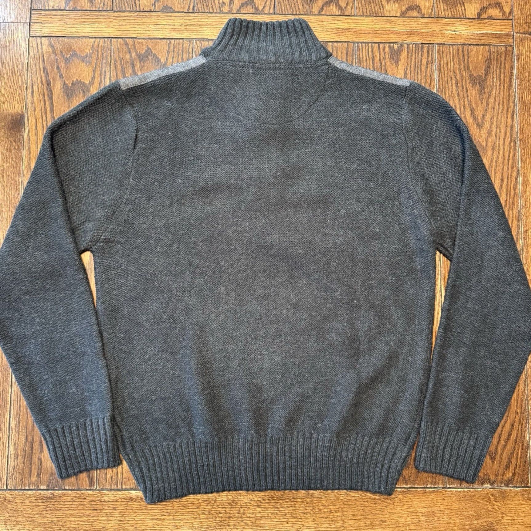Vintage Guinness Men’s Wool Blend Sweater 1/4 Zip Long Sleeve Gray Large Wool Blend Pullover Casual, Workwear Mens Size US L / EU 52-54 / 3 - 7 Thumbnail